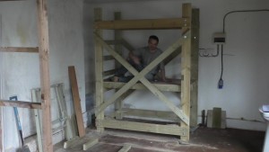 homemade-scaffolding-00041