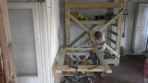 homemade-scaffolding-00064